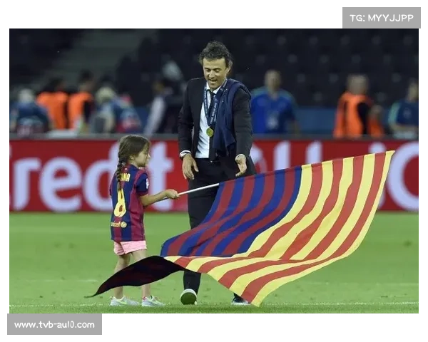 莱维效力U17队伍，体育组织悼念“伟大心灵”