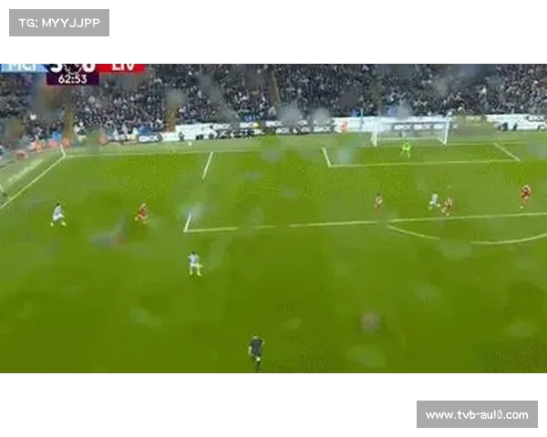 朗斯主场控球率超六成，托万禁区前远射中柱错失良机